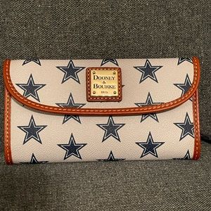 Dooney & Bourke NFL Dallas cowboys bag